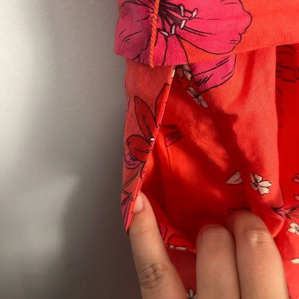Banana Republic Light Red Floral Linen Blend Wide Leg Cropped Jumpsuit size 8P